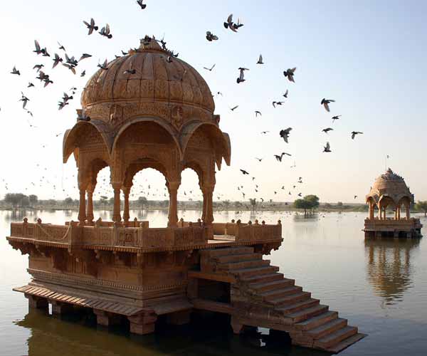 Gadisar Lake in Jaisalmer